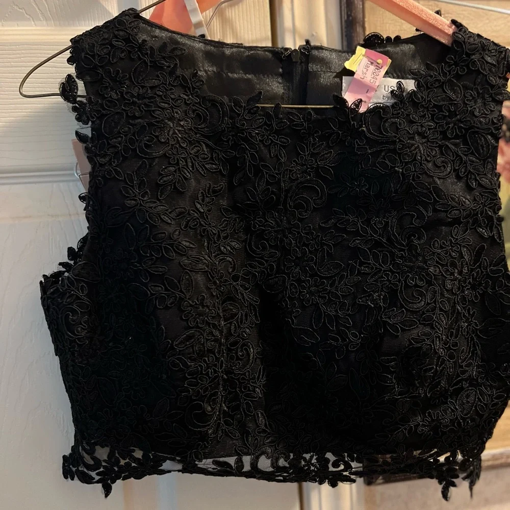 Prom Dress - Picture 2 of 8
